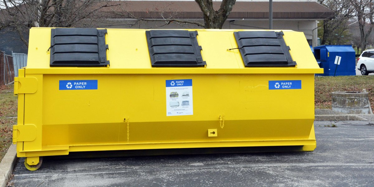 livegreenlex's tweet photo. ♻️ update: We are happy to announce a 7th location for the new paper recycling drop-off option! The newest container is behind the Lexington Herald-Leader (100 Midland Ave.). https://t.co/Hk1IJBpusq #RecycleRightLex https://t.co/6FX1IF3Hzz