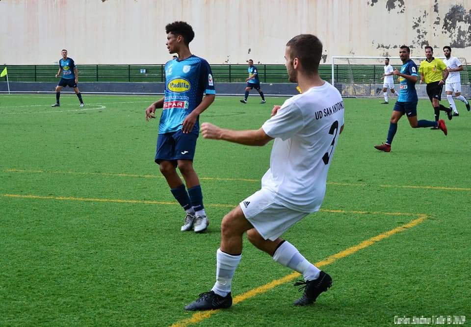 Carlosph14's tweet photo. 🤯⚽ https://t.co/pjsSOy4e9P