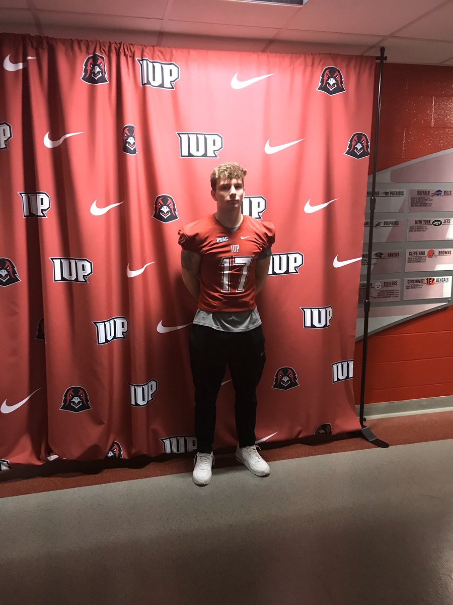 blake_joseph17's tweet photo. COMMITTED!!! #ALLIN @Coach_MSnyder @CoachMikeBox https://t.co/pOBR56L3x2