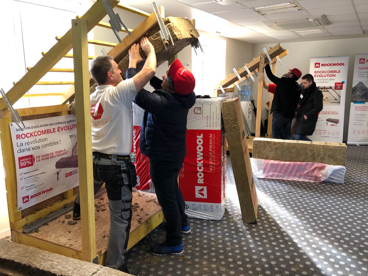 ROCKWOOL_France's tweet photo. 👷 Lors du séminaire @LePoint IDF, les équipes @ROCKWOOL_France ont formé 310 personnes 😯 !
Au programme : Les fondamentaux de la #lainederoche #ROCKWOOL #7forcesdelaroche ; Ateliers de pose (système bicouche, #RockcombleEvolution). Merci encore à l’équipe #RockwoolCampus 💪 ! https://t.co/9oaWivK9q2