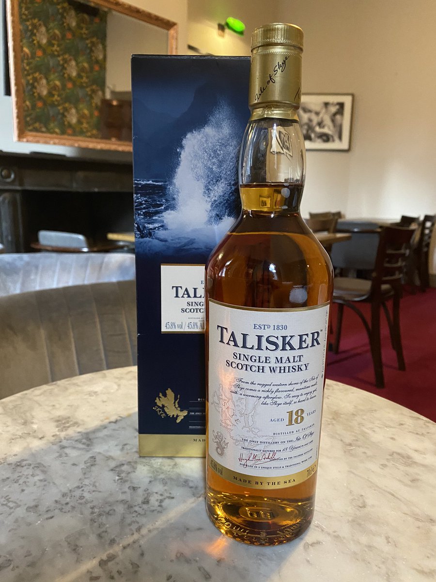 Talisker 18yr aged single malt - This bottle is a result of 180 years of experience and knowledge, passed down from generations. This 18yr aged can be described as sweetly rich, warming with a hint of smoke and a subtle peppery finish. 🥃🙌🏻🥃