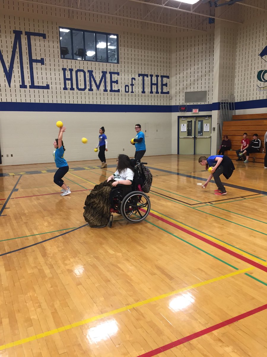 106Nd's tweet photo. Great start to our day!  #Best Buddies https://t.co/jXwf9H9nf2