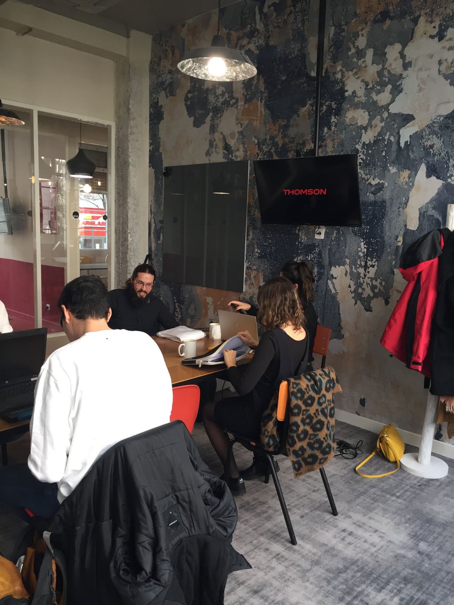 Hypra_'s tweet photo. Nous sommes aujourd’hui à @Morningcowork pour notre session de rentrée. L’occasion pour nos collaborateurs de faire plus ample connaissance et de partager un moment plus détendu 👌 #TeamBuilding #EspritStartUp https://t.co/6ctXIQbLlM