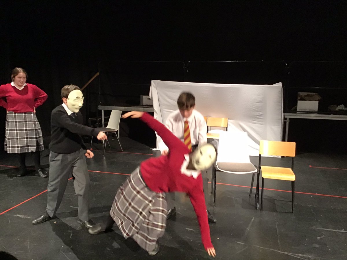 DownsideCreate's tweet photo. 3F experiment with masked and unmasked character work during their Drama lesson. @downsideschool @BSAboarding #iloveboarding https://t.co/0AsSExFXko