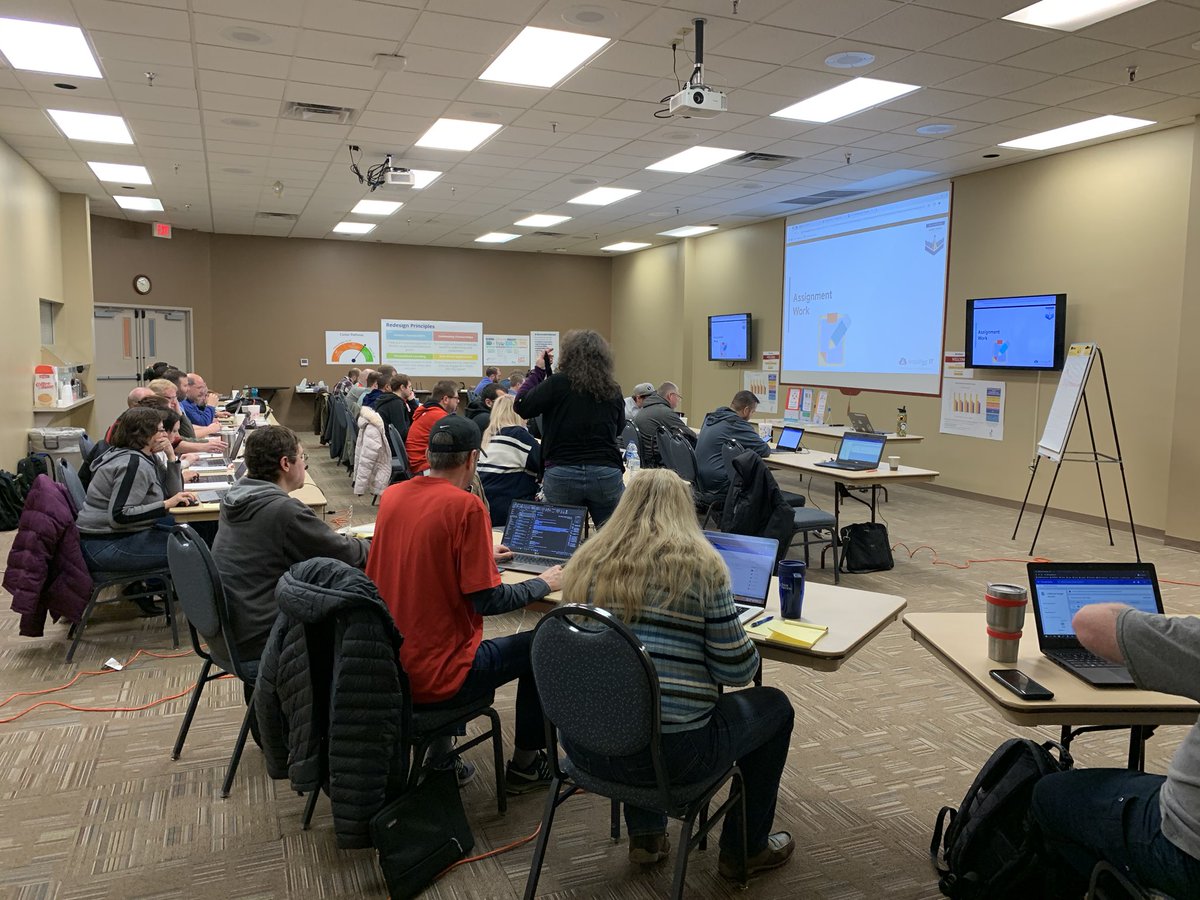 showmoreakendal's tweet image. Full house in Hutchinson, Kansas for our Amplified Admin Bootcamp! @AmplifiedIT #letsgetcertified