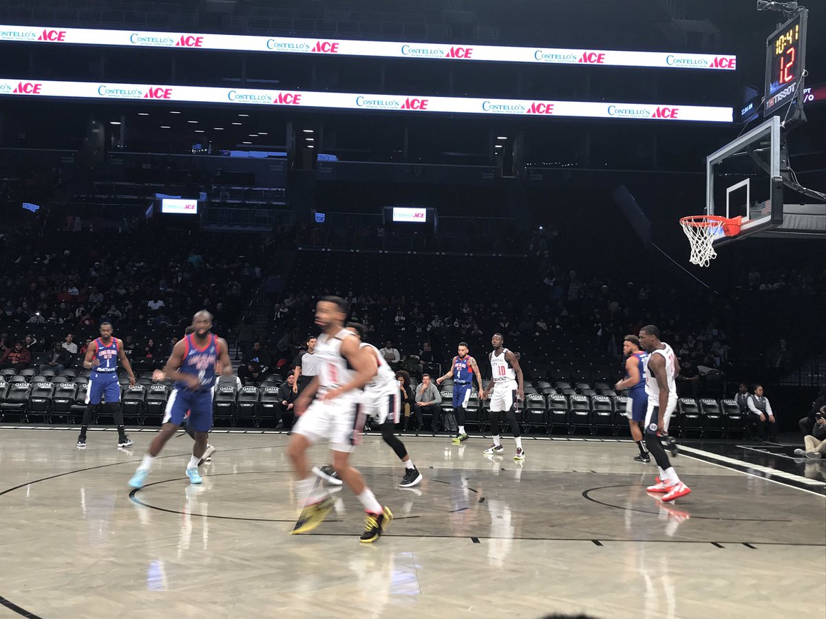 LeeWesterlind's tweet photo. Thrilled to be part of the @nationalgridus sponsored event today - Education Day with @LongIslandNets and @FlyWithDale @barclayscenter https://t.co/mBA5L7mQA0