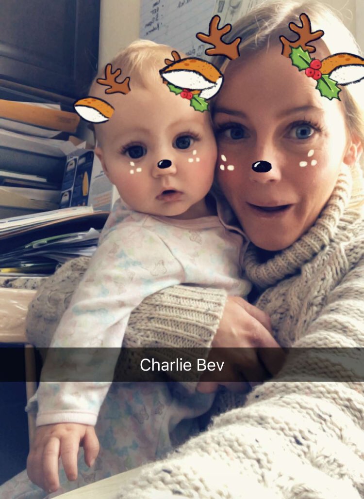 Lyndsey Smith 🐑🍁 tweet media