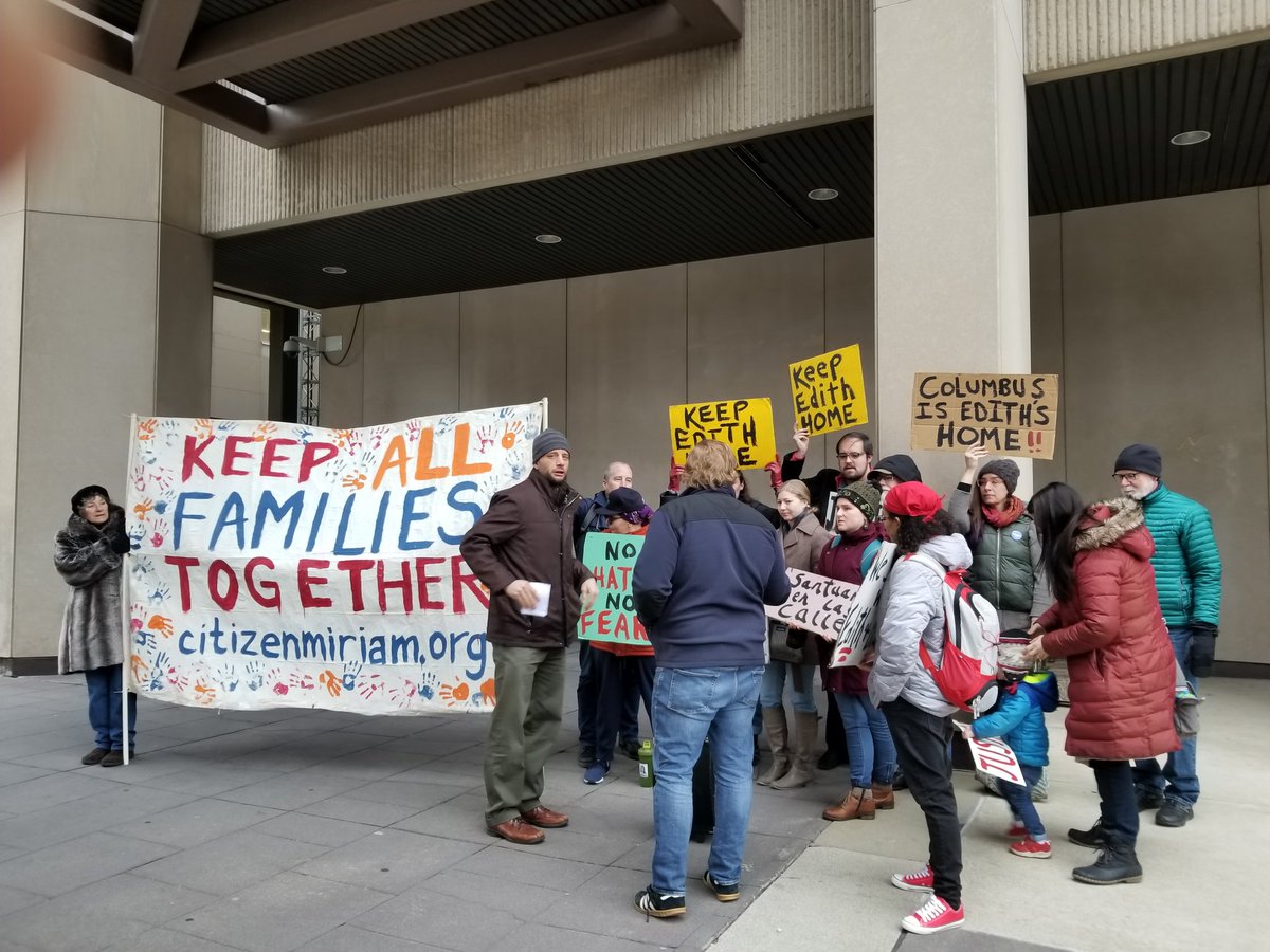LetEdithStay's tweet photo. Community members & faith leaders gathered outside @SenSherrodBrown's office on this national day of action, calling on our elected officials to commit to helping those imprisoned in sanctuary
#LetEdithStay https://t.co/o5dUGm4zQE