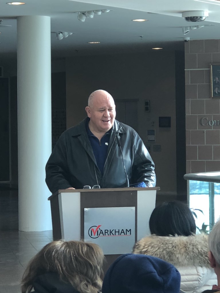 frankscarpitti's tweet photo. We can all put on a brave face and sometimes all it takes is a kind word or simple gesture. On #BellLetsTalk Day, we come together to spread the word and help create positive change. This year’s theme is #EveryActionCounts, we all have a role to play. Let’s keep talking! https://t.co/77LUCH7E5O