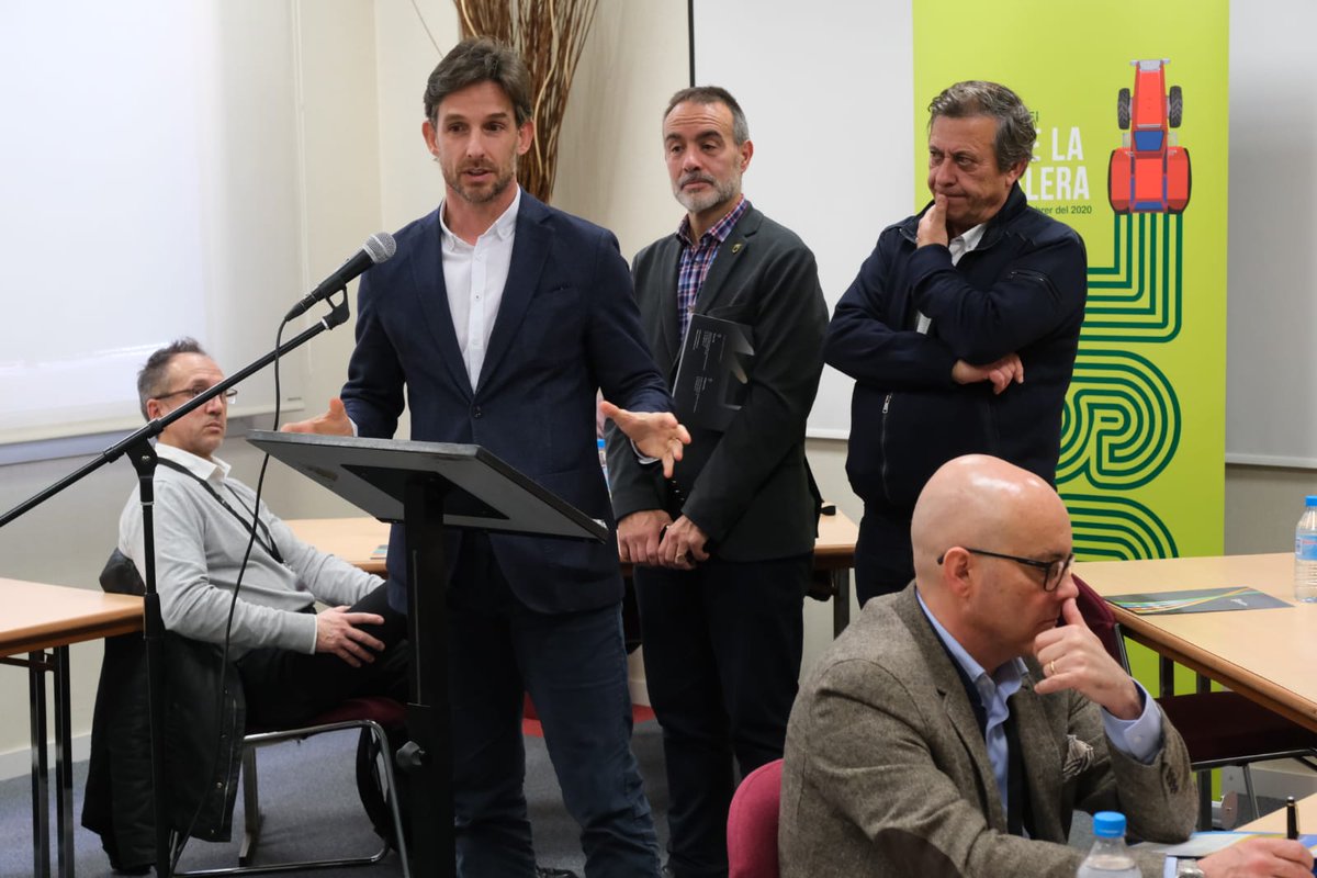 Empresa_MdR's tweet photo. Comença el Businnes Networking Event, la Trobada Simultània d'Empreses organitzada per l'@AjMolinsdeRei, que té com a objectiu el creixement de les empreses del territori. 
@firacandelera @cambrabcn @JCICatalonia #empresa https://t.co/16KABBFmGe
