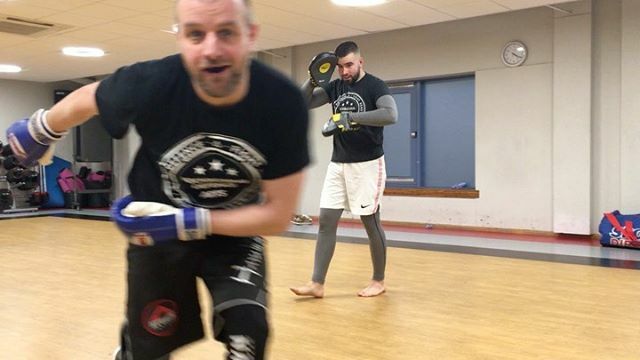 KDA_Tweets's tweet photo. Bit of ‘this’, bit of ‘that’, bit of an ‘idiot’ 😂 don’t get old and slow like me, come train! 8pm-10pm #crayford #kickboxing #martialarts #boxing #mma #training 
REMEMBER: take yourself very seriously! VERY. https://t.co/5LfFmkXg4G https://t.co/ynyDX44i69