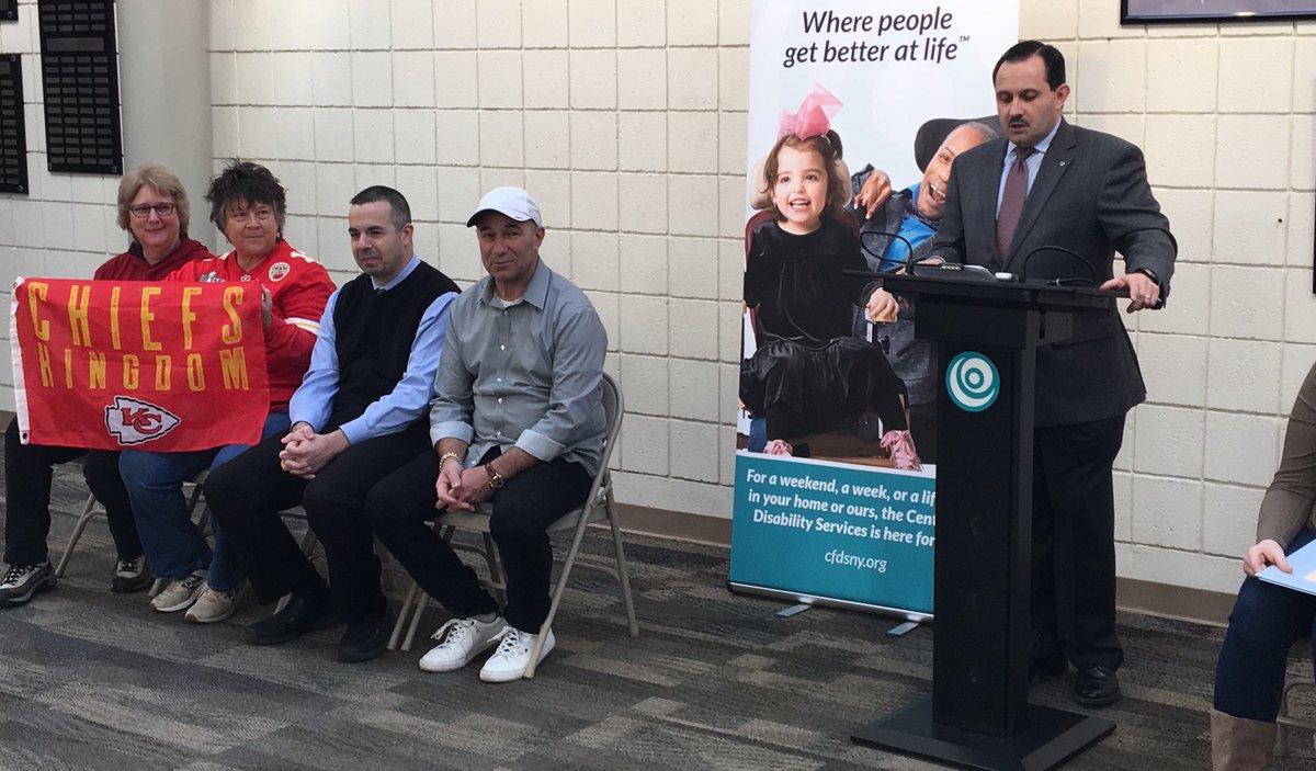 jeffwilkin1's tweet photo. Albany’s Center for Disability Services sends 4 to Super Bowl. Read all about it in Thursday Gazette! https://t.co/GKJnozppaS