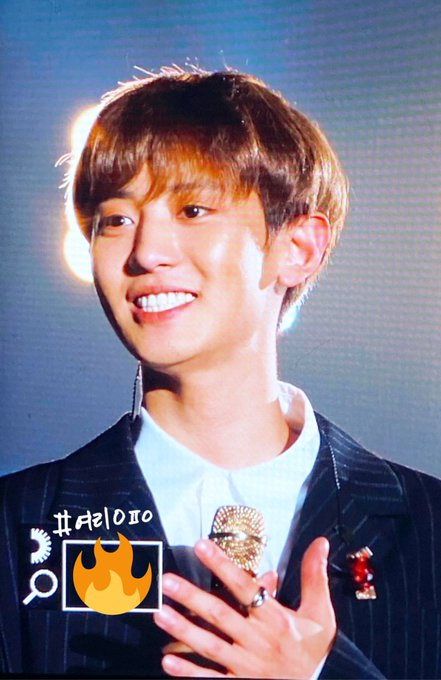 ChanyeolChile's tweet photo. 200129 Previews de #CHANYEOL durante la segunda y ultima fecha de «EXO-SC Japan Special Event 2020» realizado el día de hoy {4}🥺✨
cr: fever_sensation
#엑소 #박찬열 #찬열 #PCY #LOEY #EXOL #Yeolmae #OBSESSION #EXODEUX #EXO #EXO_SC #KPOP #SideBySideEXOSC #EXOSCinJapanDay2 https://t.co/nR63XsCmws