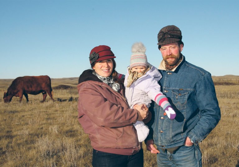 MacLeodWindsor's tweet photo. This story on a B.C. couple who moved their ranch to Saskatchewan is very popular on https://t.co/PsRg7T73eL today.
#westcdnag #CdnAg 
https://t.co/FuOQUVyLTt https://t.co/JcOjJbBO9b