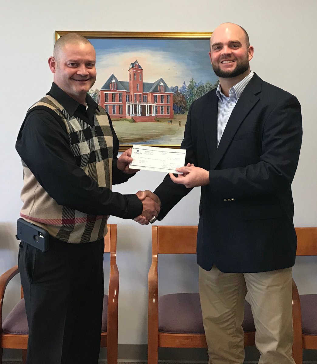 ElbaSchools's tweet photo. Thank you SEAG for the give back program that provides funds given back to our schools! @elbachamber @ElbaSchools @grimesw https://t.co/AE0KhAdrdw