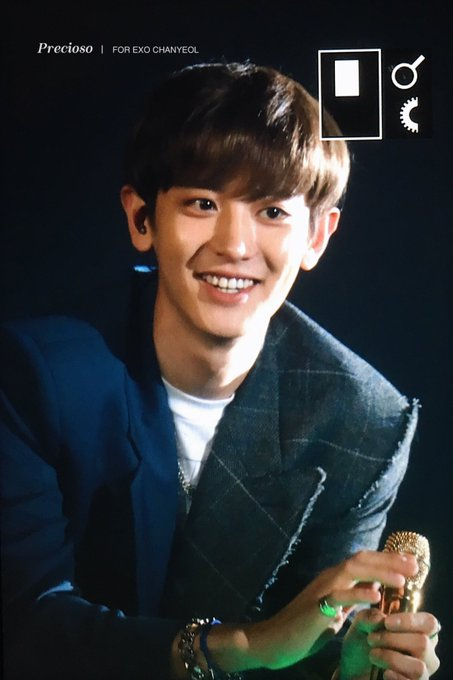 ChanyeolChile's tweet photo. 200129 Previews de #CHANYEOL durante la segunda y ultima fecha de «EXO-SC Japan Special Event 2020» realizado el día de hoy {5}🥺✨
cr: precioso1127
#엑소 #박찬열 #찬열 #PCY #LOEY #EXOL #Yeolmae #OBSESSION #EXODEUX #EXO #EXO_SC #KPOP #SideBySideEXOSC #EXOSCinJapanDay2 https://t.co/NUZknCmOoS