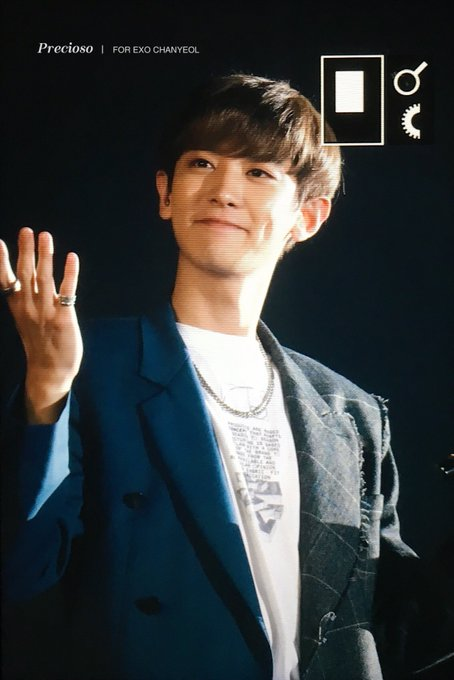 ChanyeolChile's tweet photo. 200129 Previews de #CHANYEOL durante la segunda y ultima fecha de «EXO-SC Japan Special Event 2020» realizado el día de hoy {6}🥺✨
cr: precioso1127
#엑소 #박찬열 #찬열 #PCY #LOEY #EXOL #Yeolmae #OBSESSION #EXODEUX #EXO #EXO_SC #KPOP #SideBySideEXOSC #EXOSCinJapanDay2 https://t.co/ff7wreGzha