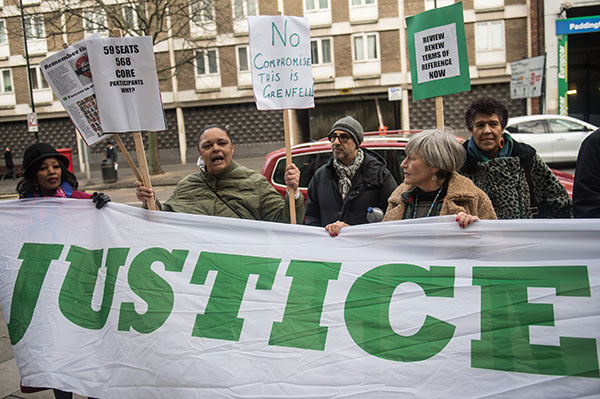 socialistworker's tweet photo. Grenfell cladding witnesses threaten to withhold evidence

https://t.co/XozNjPuG0K https://t.co/kTGidsGV6D