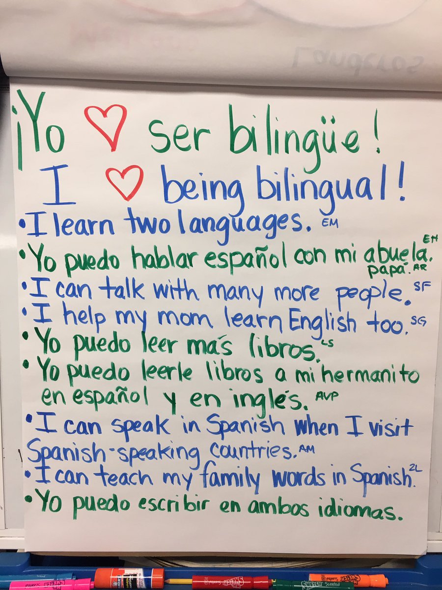 ¡Nuestros corazones laten en dos idiomas! 💚💙 Our hearts beat in two languages! Reasons why dual languages students love being #bilingual! #ProudToBe93 #DualLanguage <a href="/CCSD93/">CCSD93</a> <a href="/CloverdaleElem/">Cloverdale School</a> <a href="/CLPrincipalD93/">Chris Pietroski</a> @APCloverdale