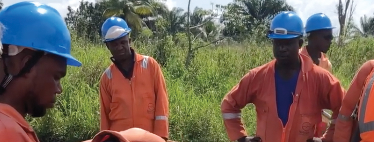 BluePlanetLabs's tweet photo. We're pioneering new ways to clean up oil spills with beneficial bacteria.

Learn about how we're doing it in Nigeria:

https://t.co/keihh7Ylct https://t.co/BfahpzYpmK