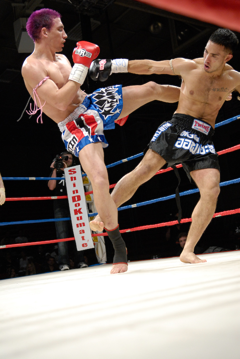StrykerzTV's tweet photo. Shin Do Kumate Strylerz. #mastermehrdad #strykerz #shindokumate #muaythai https://t.co/EQKOx1lP8d