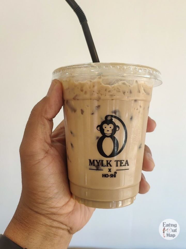 eatingoutmap's tweet photo. Mylk tea × Ho-shi #ร้านชานม จากธัญพืช #ออร์แกนิค #แคลอรี่ต่ำ #น้ำตาลน้อย เหมาะสำหรับคนดูแลสุขภาพ และ #แพ้นมวัว ใช้ความหวานจากน้ำตาลผลไม้ บอกปริมาณแคลอรี่ต่อแก้วที่ทานเข้าไป พิกัด #นิมมานเหมินทร์ ซ.17 #eatingoutmap #vegan #วีแกน #ชามุก #healthy #รักสุขภาพ https://t.co/kv0R0c5qxI https://t.co/jsQZICH3VW