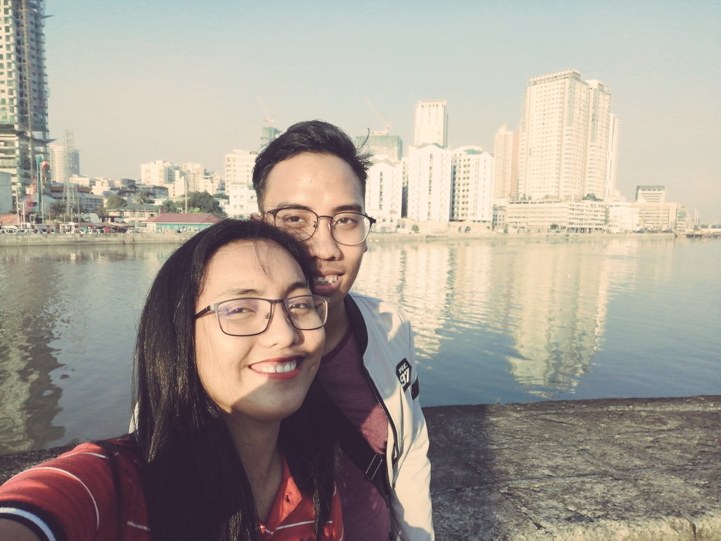 Av3nir_'s tweet image. River ka ba? Kasi river kitang iiwan. BOOOOM Parang Neneng B ang kanyang katawan.