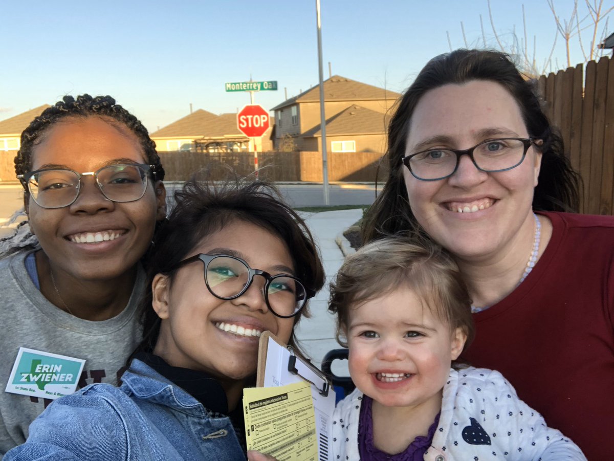 ErinForYall's tweet photo. This team covered a whole neighborhood using @mapthevote yesterday! So rewarding to register first time voters! Sign up to volunteer at https://t.co/GMW4L560id. https://t.co/HnSsiwTzEh
