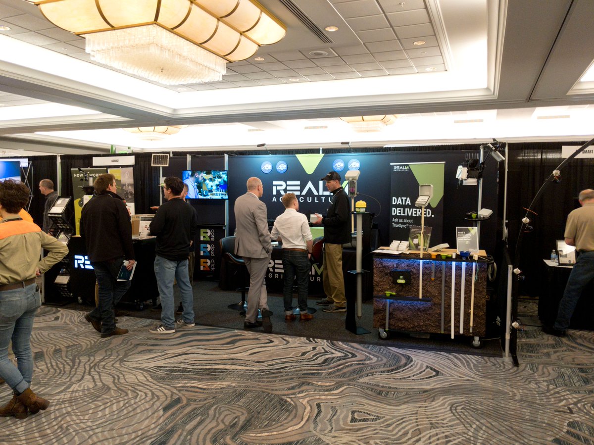 RealmFive's tweet photo. We're at #DevelopwithDeere 2020. Come see our new integration into @JohnDeere Operations Center at our booth. https://t.co/MZe1VAqqJU