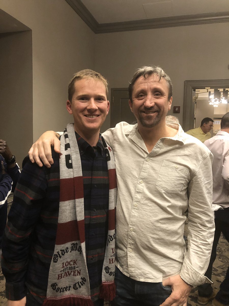 LHOBSC's tweet photo. Great time spent at our Alumni Social at the Baltimore Soccer Convention ⚽️ 🍻 🦅 https://t.co/vzCmyN69op