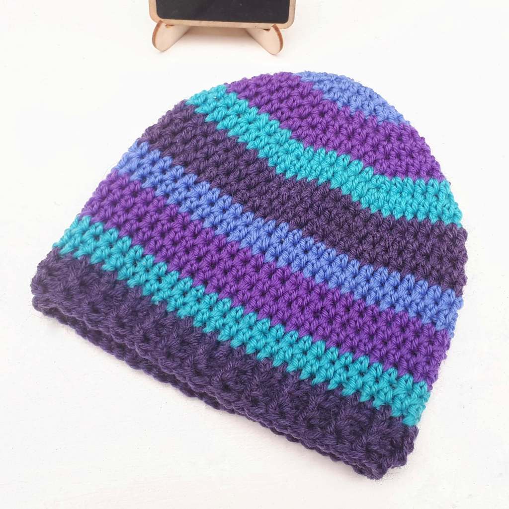 Indigosky2Knit's tweet photo. Child’s winter hat striped wool beanie https://t.co/pPy8fpuCqn https://t.co/tO48bu8qRB