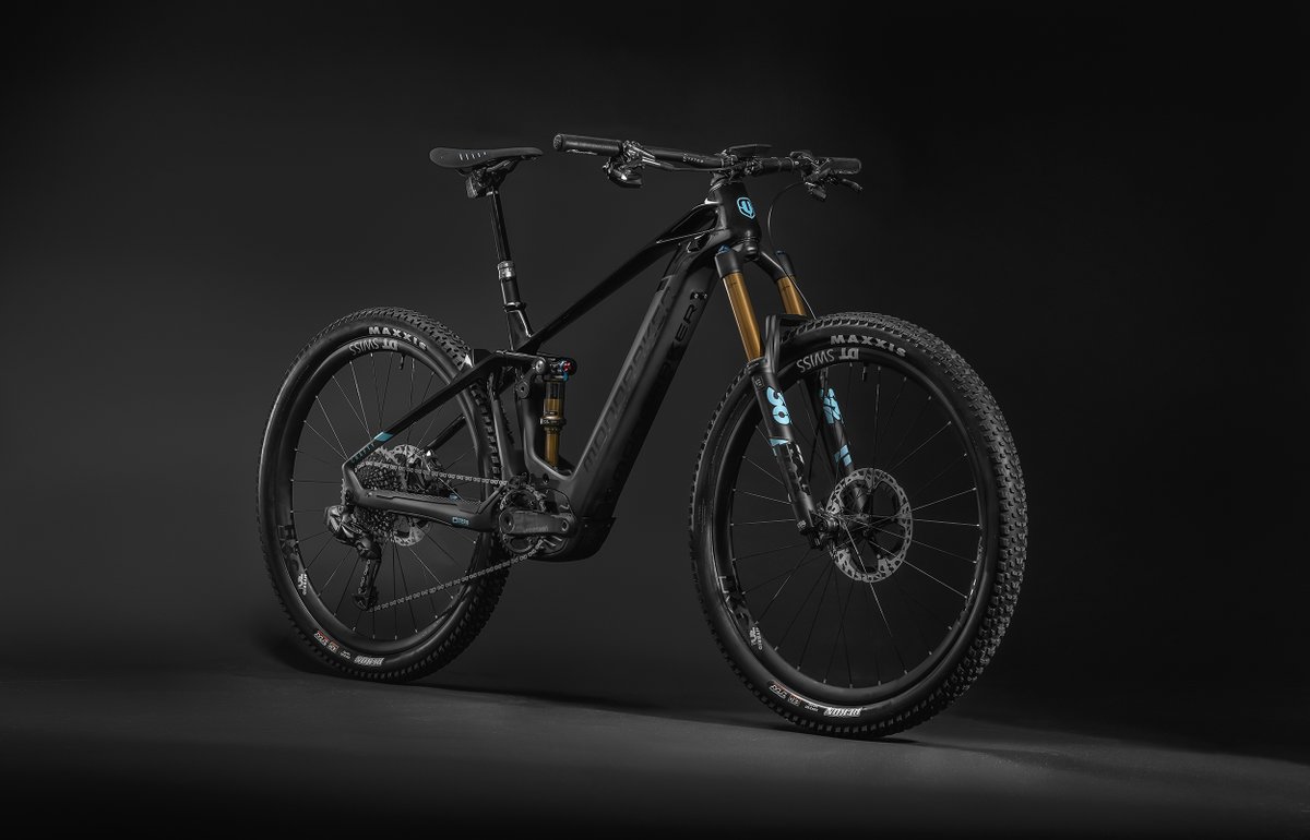 MondrakerBikes's tweet photo. Crafty Carbon RR SL, the black sheep of the family. #eEnduro #Mondrakerbikes 
https://t.co/EbaqOWeL6u https://t.co/WpIbSbRviN
