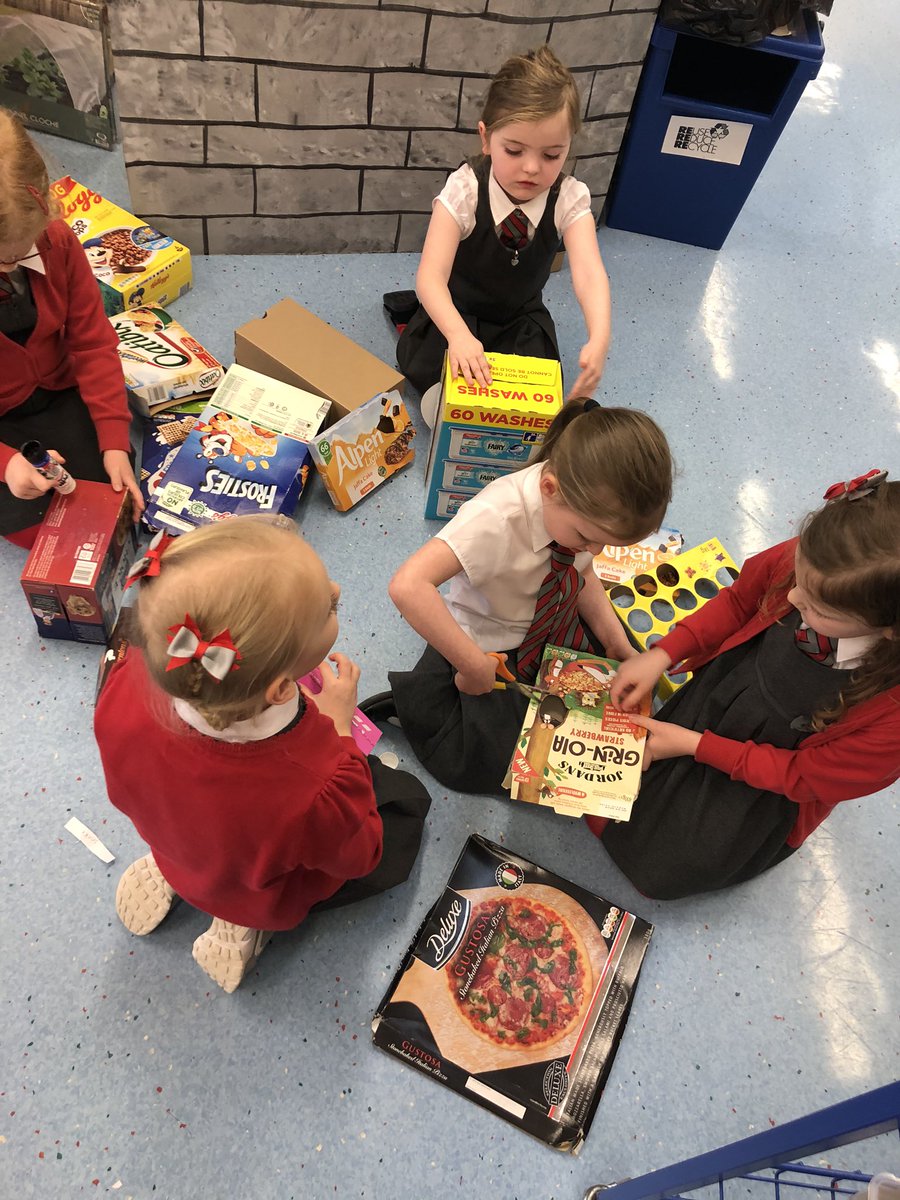 AitkenheadS's tweet photo. Primary 1 have been reading the Gruffalo in Scots and this afternoon worked in teams to start designing junk models of the animals from the story. I can’t wait to see the finished products #teamwork #makingdecisionstogether https://t.co/dmg9inT1TV