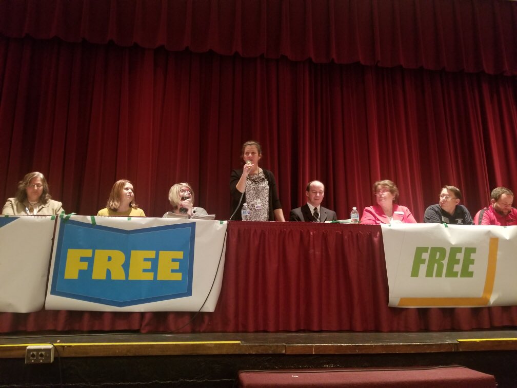 SusanCMcKnight1's tweet photo. Great town hall session at the West Plains Civic Center for potential employers of the Regal Beloit workers. Trade Act, WIOA MO Reg. Apprenticeships, etc., What great community support for these families! Big job fair for the employees to follow this afternoon. #MOapprentices https://t.co/8Mrc3Jc1rp