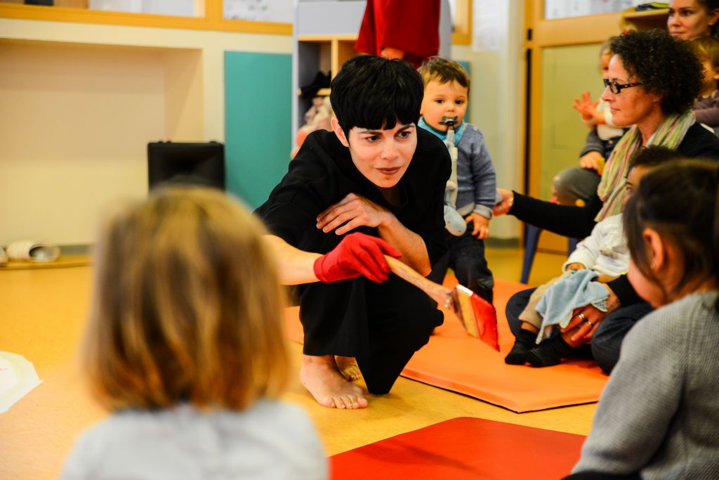 2Turven's tweet image. Nog 3 nachtjes slapen en dan... start de kaartverkoop voor  2turvenhoog festival editie 2020! Op 2e Paasdag strijkt ons festival in Haarlem neer. Bekijk hier alvast het programma in de Philharmonie: bit.ly/2RV1QmX
©Thomas Bohl