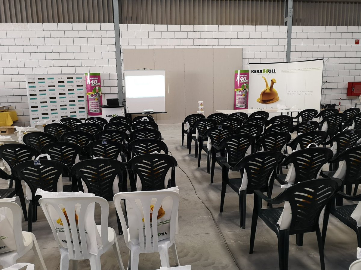 MatiasKerakoll's tweet photo. En breve EMPEZAMOS!! 
HOY a las 18:30hs en El Goro FORMACIÓN TÉCNICA #KERAKOLL con la colaboración de #NEOLITH y #RUBI  para profesionales de la #construcción #theGreenBuilding #ceramica #LASPALMAS #SUMATE a la #bioconstruccion Junto con la naturaleza se construye el futuro!! https://t.co/F5FBgXwuav