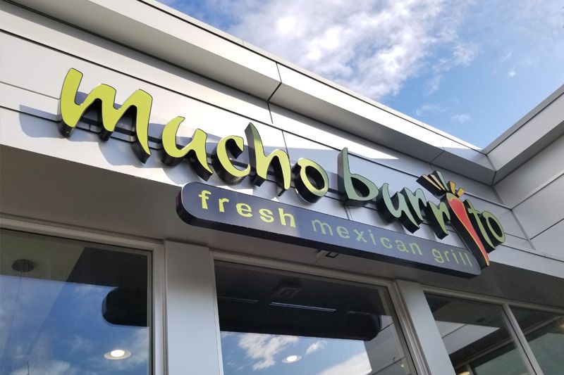 urban_sign's tweet photo. Another great job turned out for Mucho Burrito. This time for their brand new location at Uptown.

#signage #signs #channelletters #led #franchise #restaurant #storefront #design #illuminated #designer #yyj #victoriabc #dimensional #retail #business #retaildesign #architectural https://t.co/QpAB9MQnmg