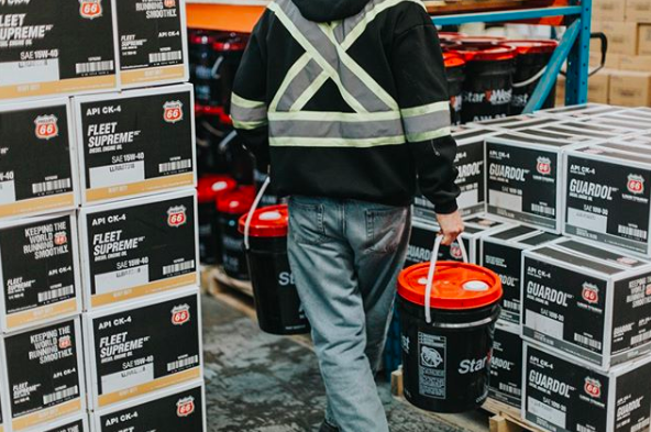 StarwestLtd's tweet photo. DYK we also offer other Products for your Equipment and Automotive needs? From Anti-freeze/Coolants to DEF – Diesel Exhaust Fluid to Brake Clean we have it all. Visit our website to learn more.
#starwestpetroleum https://t.co/558s82VomG