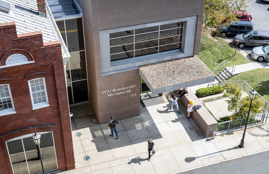 VCU_Brandcenter's tweet photo. It's a BIG week at Brandcenter...

📝 Our early application deadline for Fall 2020 is Saturday, February 1 at 11:59 p.m. ET | For details, visit https://t.co/vsPP6zG7N3

🏈 The Big Game is Sunday, February 2 at 6:30 p.m. ET | Stay tuned as we highlight BC alumni spots! https://t.co/Ceu5zfOBvc