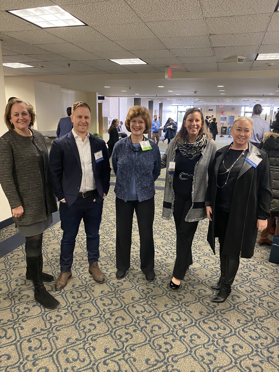 Having a great day so far with our flash mentors and speakers!! 
<a href="/CarlaKoppell/">Carla Koppell</a> <a href="/IBM/">IBM</a> @Chemonics <a href="/counterpartint/">Counterpart International</a> #sidwlive #sidwcareerfair