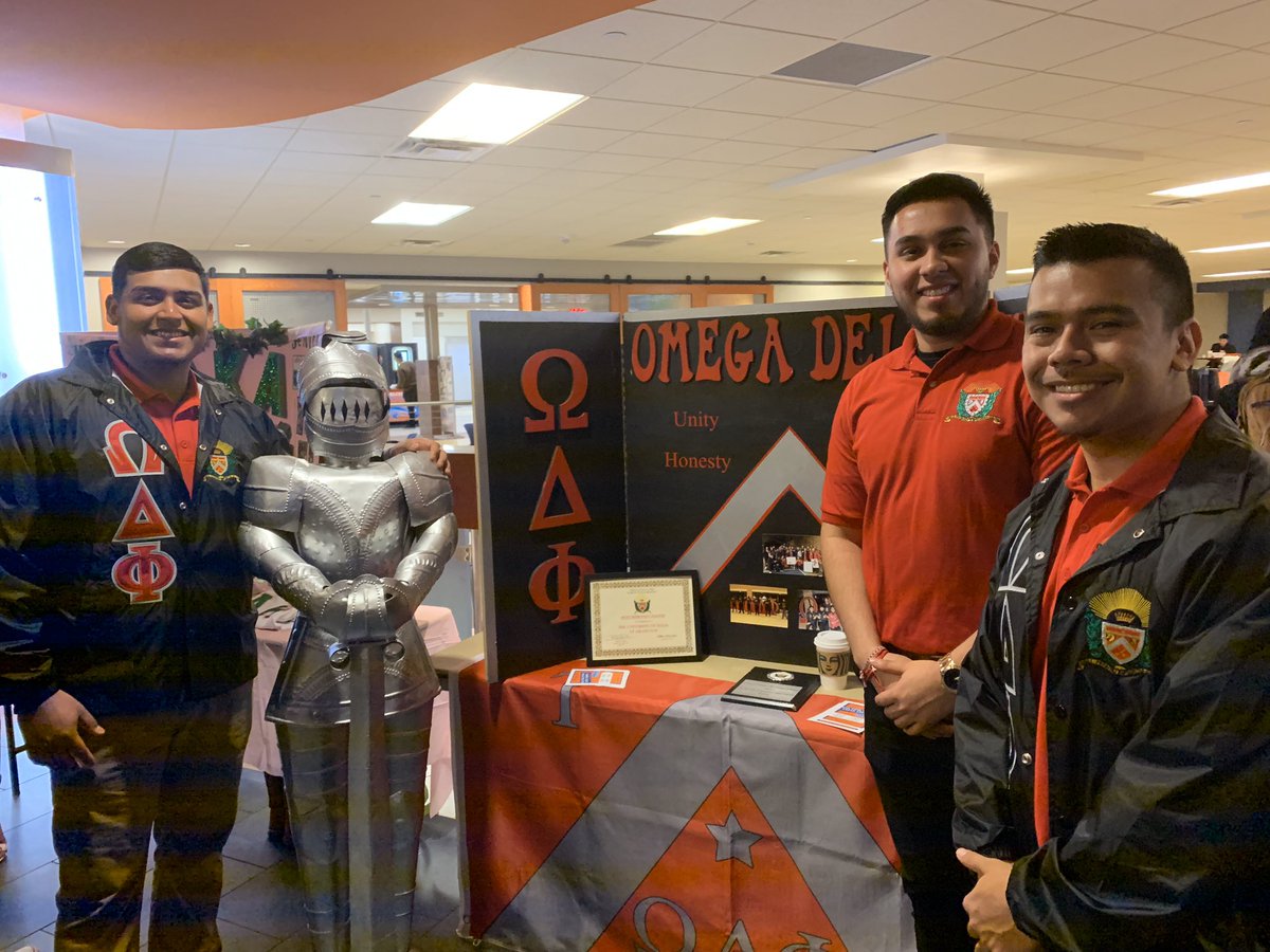 UTArlington's tweet photo. It’s Activity Fair Day at UTA! #MavUp https://t.co/btR1k8kJSL