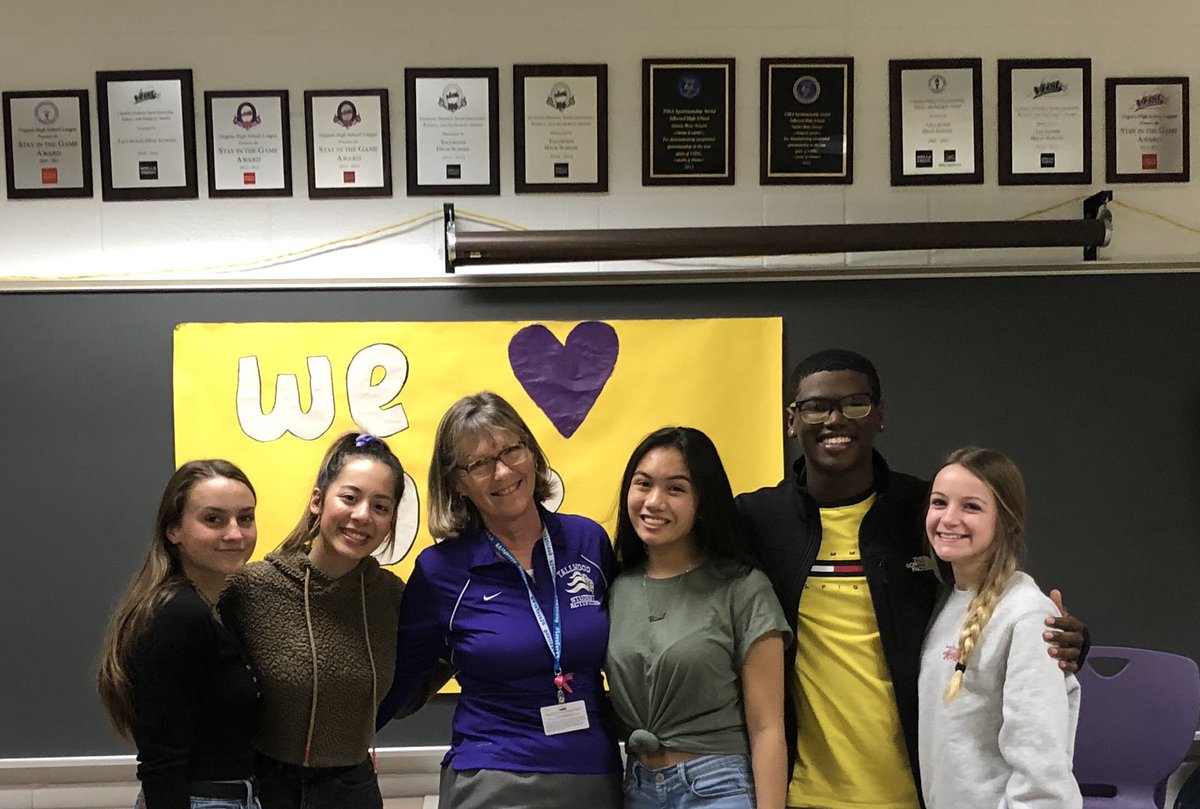 TallwoodHS_Ath's tweet photo. Thank you Tallwood HS students for making SAC day special!
#LionAmazing ⁦@TallwoodLions⁩ https://t.co/cdvENwuR58