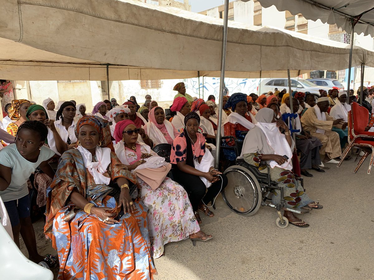 UNFPASenegal's tweet photo. Arrivée des autorités des Nations Unies pour la visite du projet conjoint #FassE dans la Commune de Gueule-Tapée-Fass-Colobane à Dakar ! @UNFPA_WCARO #OneUNSenegal @PNUDSenegal @mabinguengom1 @UNFPA https://t.co/C7Z2FTexXN
