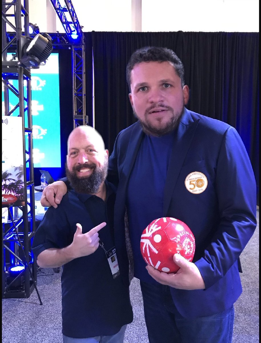 DeeboF22's tweet photo. @Babchik @WWETheBigShow #LilShow #BabsShow https://t.co/ur5wbEbf8N