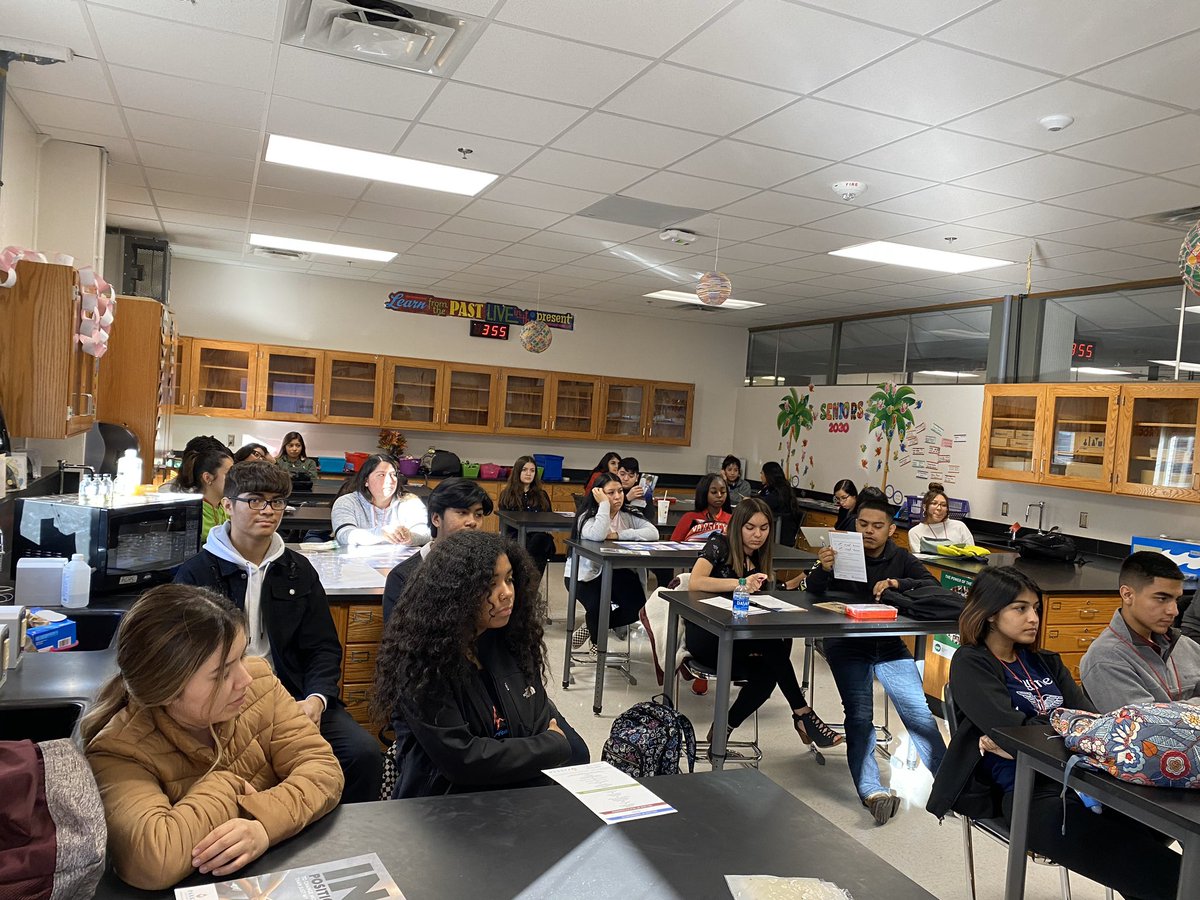 Presentation on health related programs at Parker University to AOHS seniors!