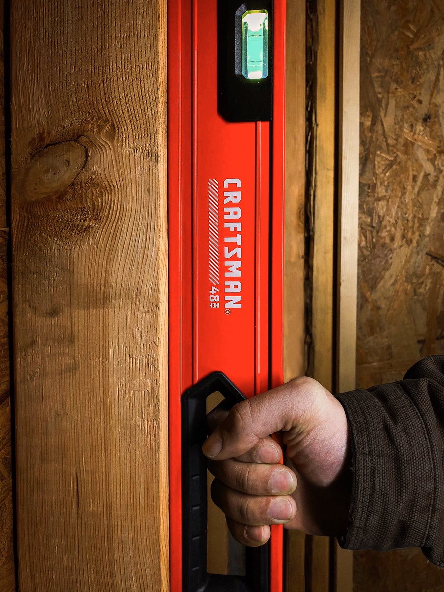 JuanGuzmanPhot1's tweet photo. Craftsman 48-IN. LIGHTED BOX BEAM LEVEL. @craftsman @Lowes #craftsman #craftsmantools #loweshomeimprovement #toolsphotography #photography #diy #beam level #construction #wood #metal #tools #webuildpride https://t.co/9k5jvZKzuT