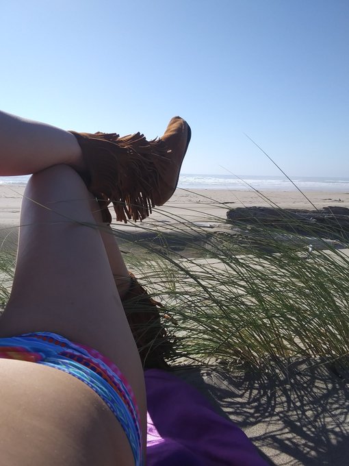 Ready for Summertime and warm beaches! #bikini #beachlife https://t.co/QCvQhuJ6HJ<a href="/tag/bikini"class="tags">#bikini</a><a href="/tag/beachlife"class="tags"><span>#beachlife</span></a>