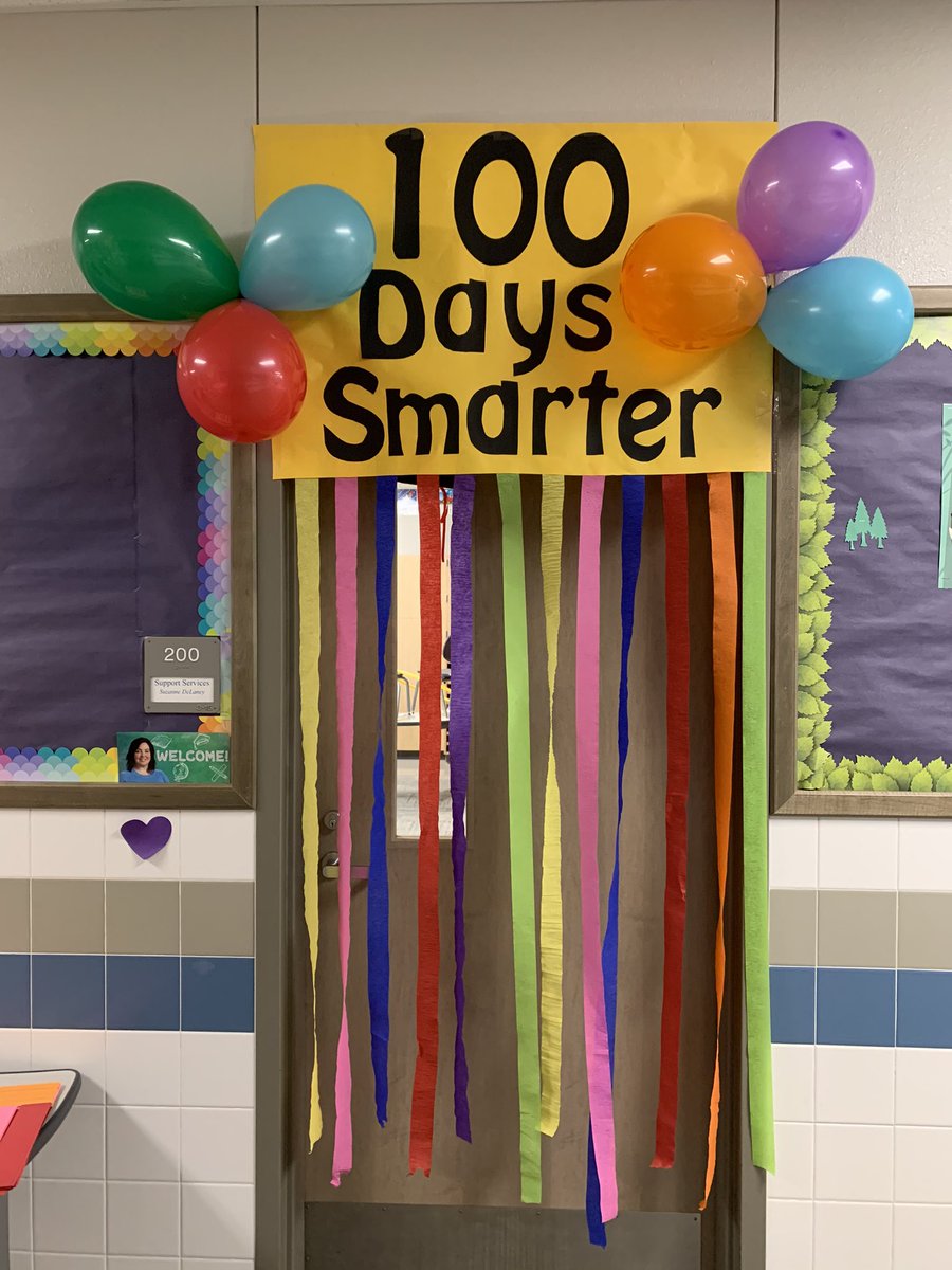 Ms_DeLaney306's tweet photo. Happy 100th day of school @Spradley_El #100thDayOfSchool https://t.co/VZJtvAwslK