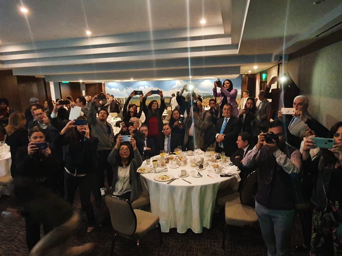 Natleno's tweet photo. Con una gran convocatoria @CPTQROO presentó en CDMX una poderosa herramienta de promoción: la página web del #CaribeMexicano

Listos para el lanzamiento en Cancún con la presencia del presidente del desarrollador @simpleview https://t.co/OySrWRO5rY