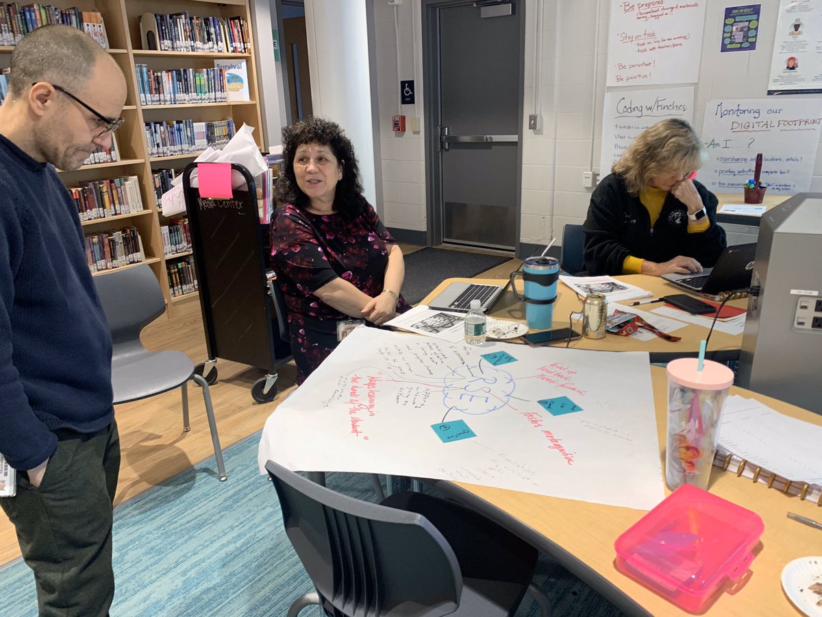 WestShoreMS's tweet photo. #processfeedback teachers learning means students are growing! #westisbest https://t.co/Qktg0ARJDh